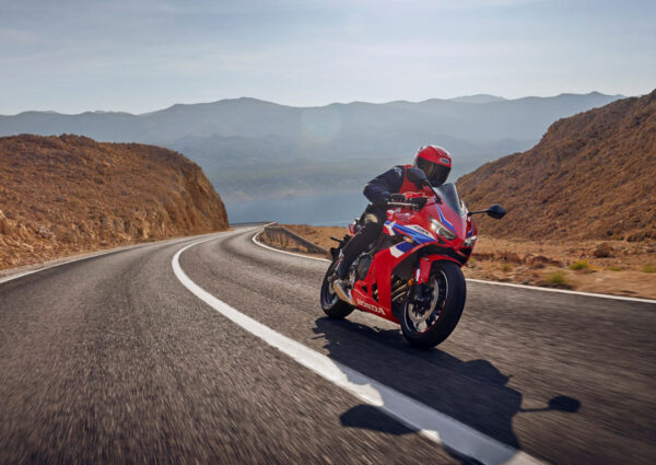 CBR650R